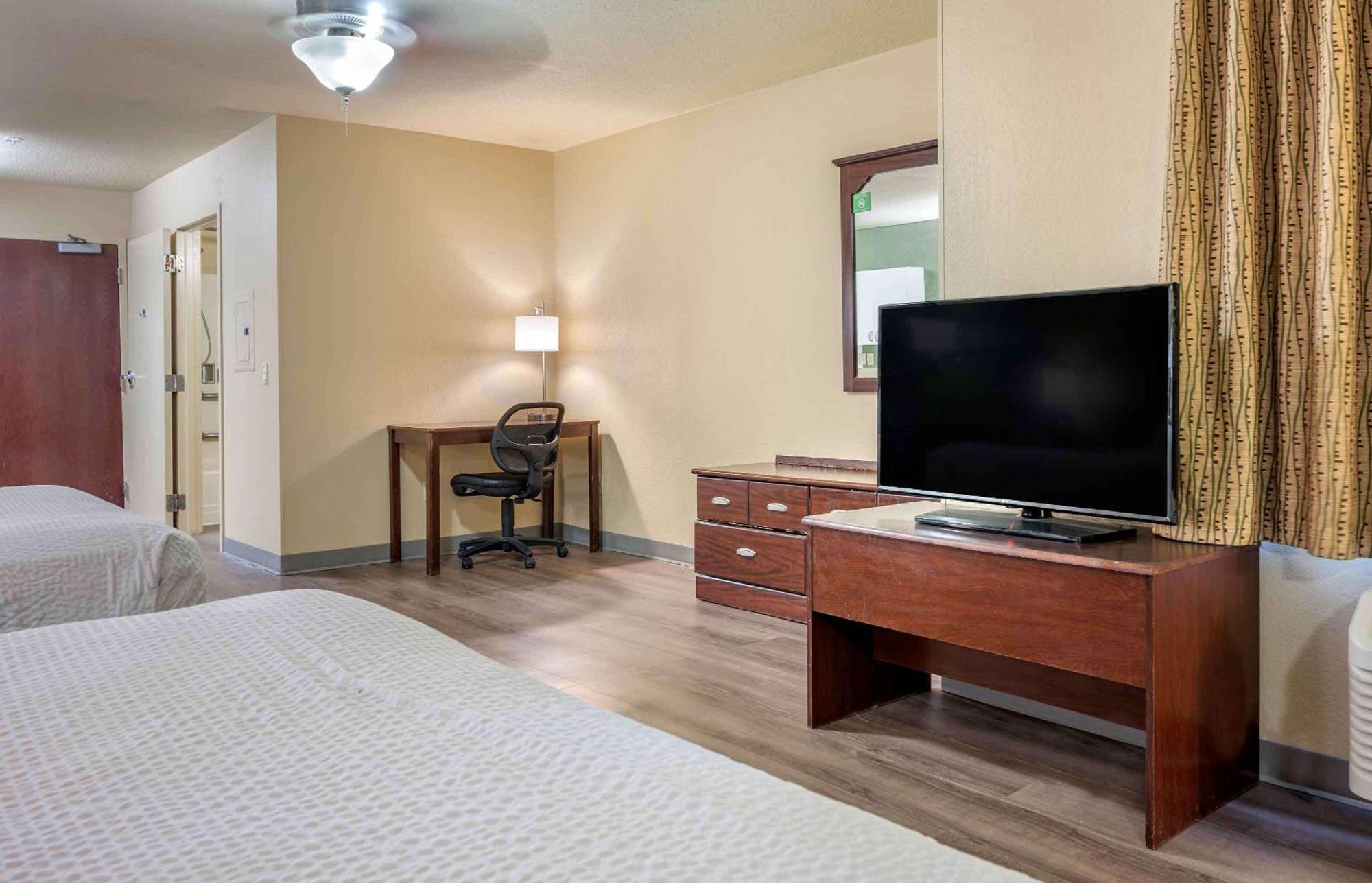 Extended Stay America Select Suites - Detroit - Стерлинг-Хайтс Экстерьер фото