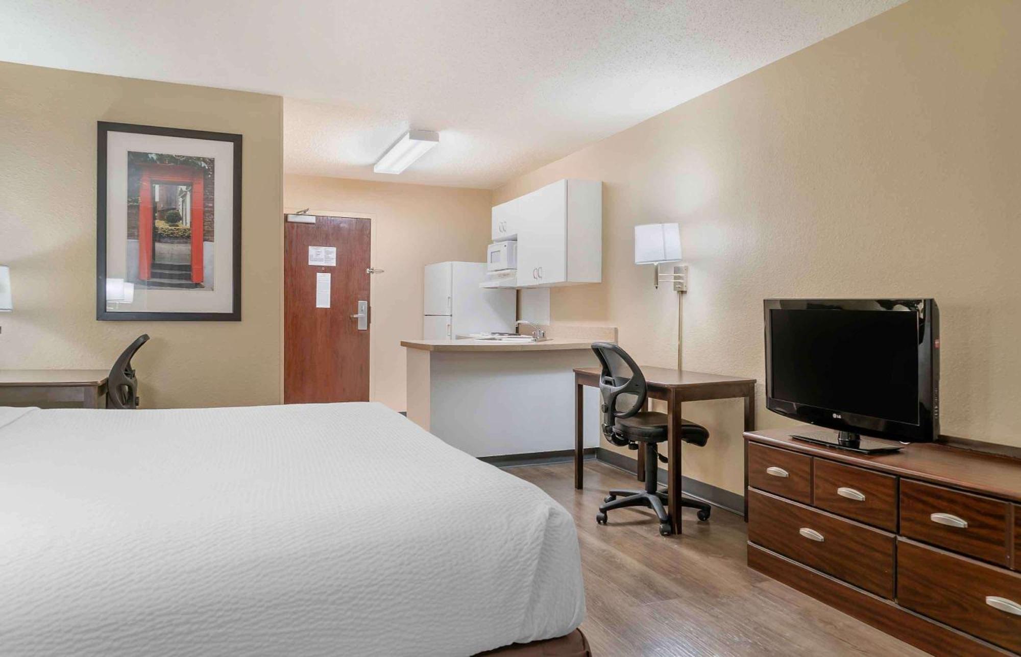 Extended Stay America Select Suites - Detroit - Стерлинг-Хайтс Экстерьер фото
